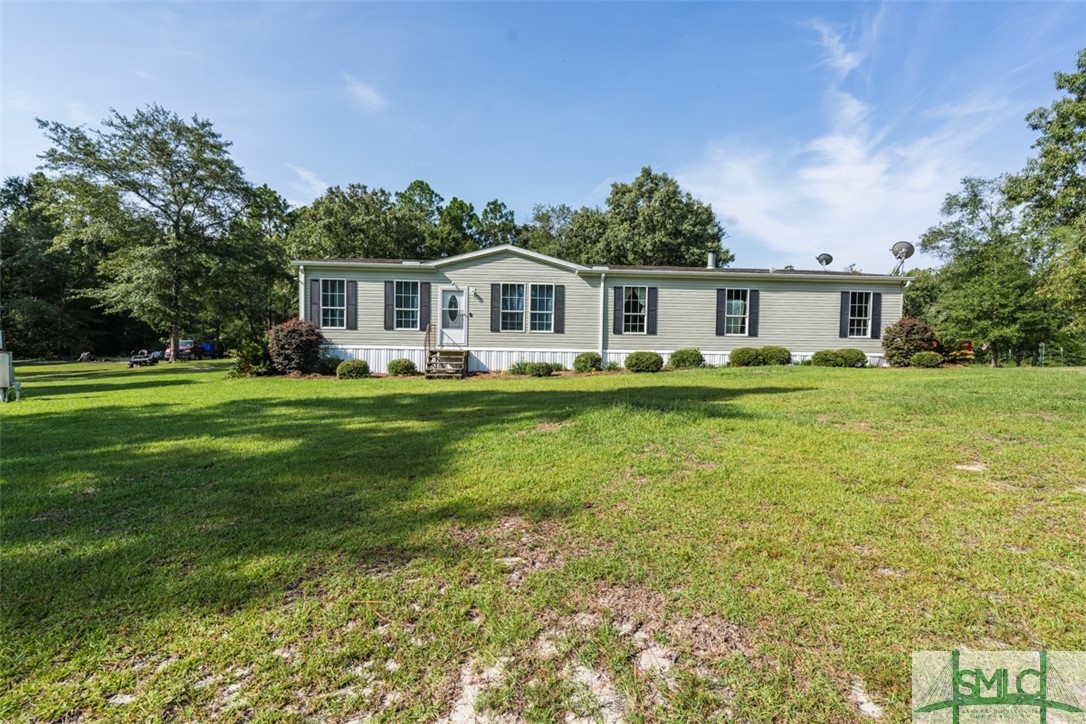 Stivers Dr, Odum, GA 31555