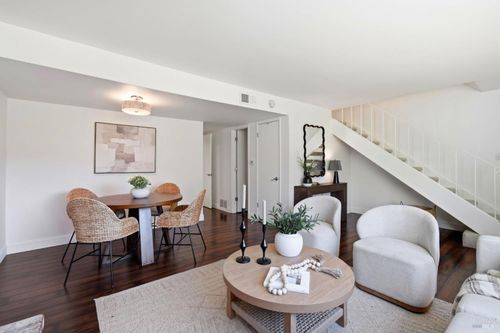 311 Capetown Court, Novato, CA, 94947 | Card Image