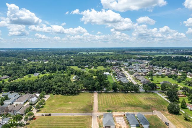 Lot1-8 | Image 9
