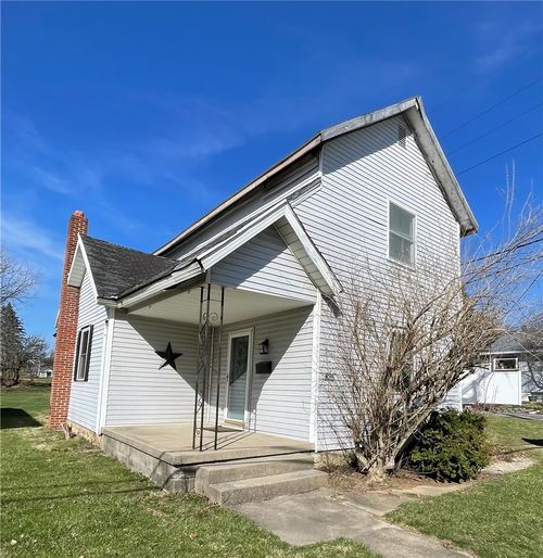 825 Eastern Ave, Bellefontaine, OH, 43311-2600 | Card Image