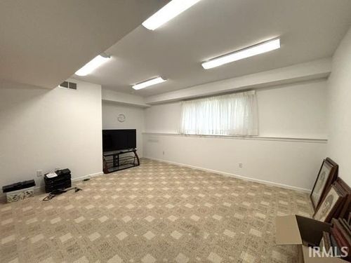 1761 Walnut Trce, Greenfield, IN, 46140-3050 | Card Image