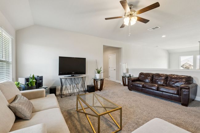 Spacious and Cozy Upstairs Living Area | Image 23