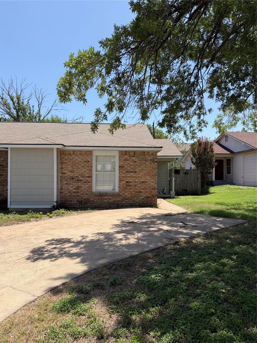16010 Fitchburg Cir, Pflugerville, TX, 78660-2486 | Card Image