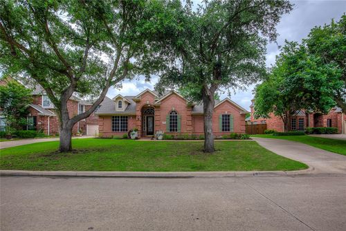 8210 Turnberry St, Rowlett, TX, 75089-9561 | Card Image