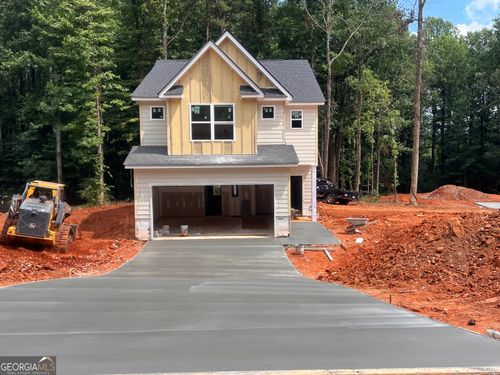 318 Stonington Dr, Mount Airy, GA, 30563-1877 | Card Image
