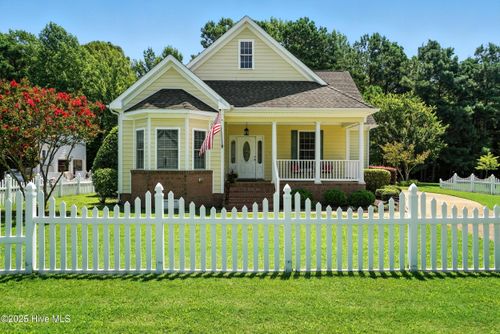 121 Shenandoah River Dr, Hertford, NC, 27944-7929 | Card Image