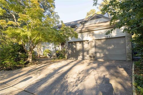 2844 Kings North Road, Virginia Beach, VA, 23452 | Card Image