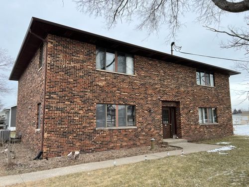 99 Park Ridge Rd, Atkins, IA, 52206-9639 | Card Image