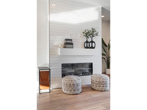 11515 Tremblant Dr, Lone Tree, CO, 80134-8055 | Card Image