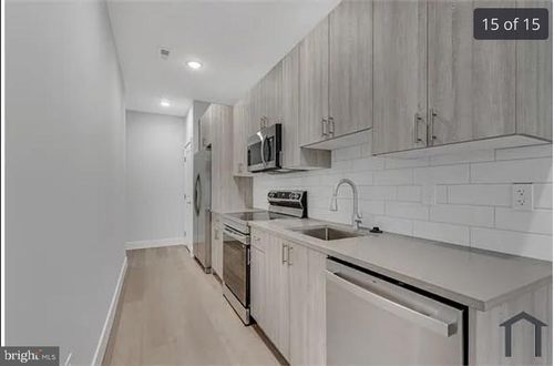 3-3260 N 13th St, PHILADELPHIA, PA, 19140-5233 | Card Image