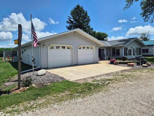 1990 Elm Lake Dr, Clarion, IA, 50525-7722 | Card Image