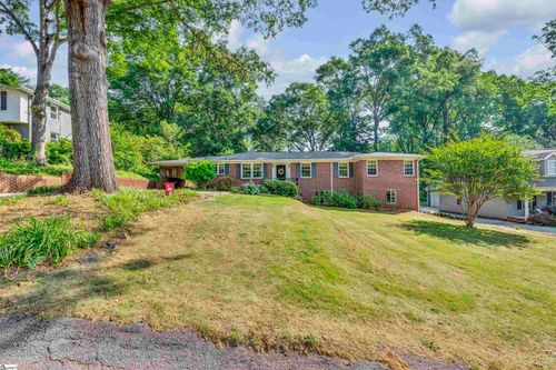120 Lullwater Rd, Greenville, SC, 29607-1117 | Card Image
