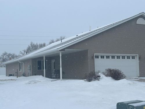 3101 1st Ave Nw, Willmar, MN, 56201-2303 | Card Image