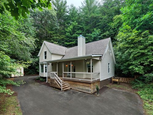 4107 Twiggs Dr, Hiawassee, GA, 30546-4584 | Card Image