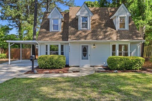 3804 Caroline Ave, Portsmouth, VA, 23701-2914 | Card Image