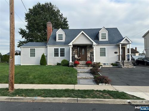 32 6th St, Wood Ridge, NJ, 07075-2118 | Card Image