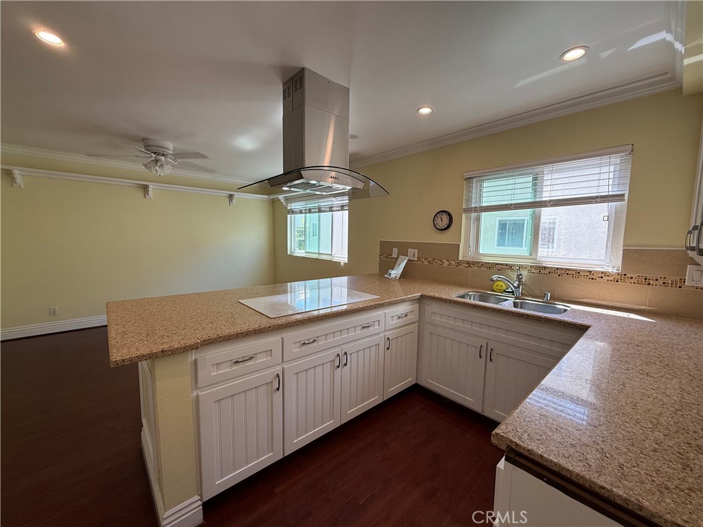 Residential in Hermosa Beach 4