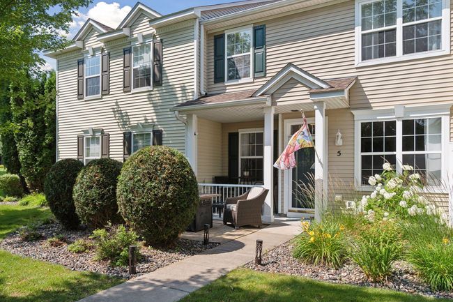 UNIT-5 - 4435 Empress Dr N, Townhouse with 3 bedrooms, 3 bathrooms and null parking in Hugo MN | Image 4