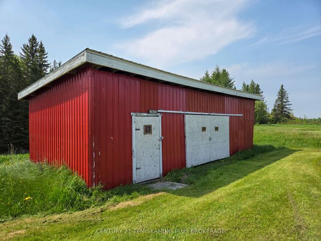 386181 Boundry Rd, House other with 3 bedrooms, 1 bathrooms and 10 parking in Englehart ON | Image 9