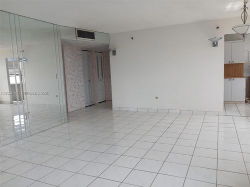719-1100 Saint Charles Pl, Pembroke Pines, FL, 33026-3342 | Card Image