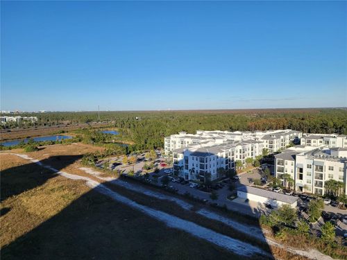31212-8101 Resort Village Dr, Orlando, FL, 32821-5616 | Card Image