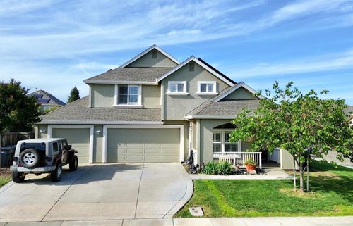 1011 Taft Court, Winters, CA, 95694 | Card Image