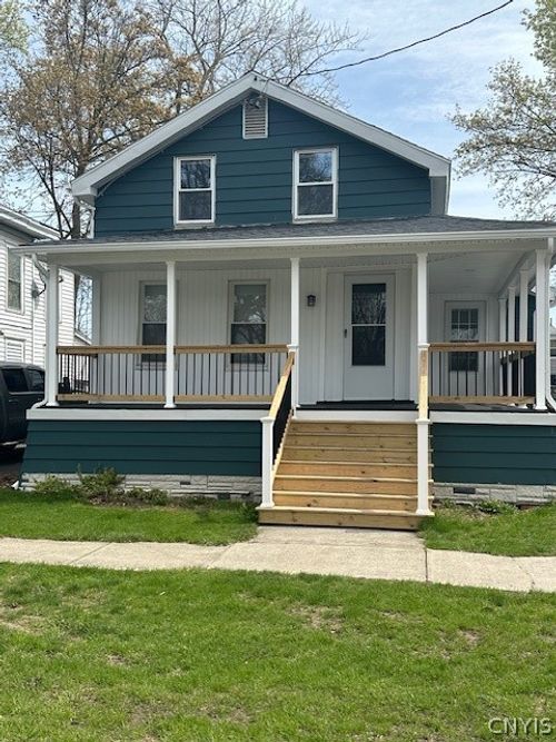 6 Lake Avenue, Auburn, NY, 13021 | Card Image