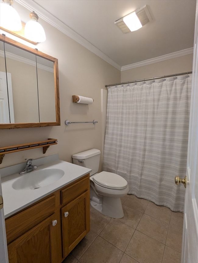 1 - 17 Tucker Ln, Condo with 3 bedrooms, 2 bathrooms and 3 parking in Belchertown MA | Image 17