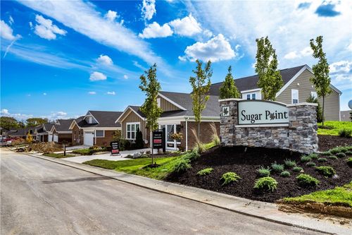 55-303-4234 Apple Branch Dr, Bellbrook, OH, 45305 | Card Image