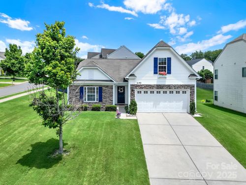 6192 Kilchurn Dr, Fort Mill, SC, 29707-9138 | Card Image