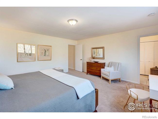 Primary has en suite bath | Image 17