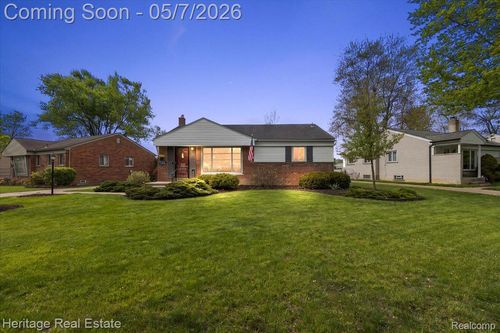 31881 Lamar Dr, Farmington, MI, 48336-2526 | Card Image