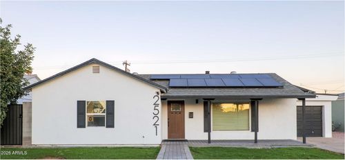 2521 N Evergreen St, Phoenix, AZ, 85006-1133 | Card Image