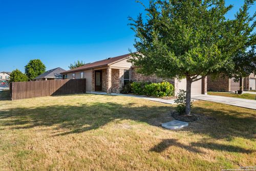 1983 Shire Mdws, New Braunfels, TX, 78130-2627 | Card Image
