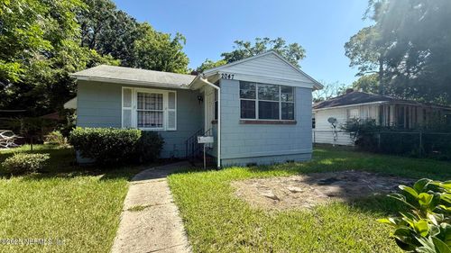 2047 W 16th St, Jacksonville, FL, 32209-4761 | Card Image