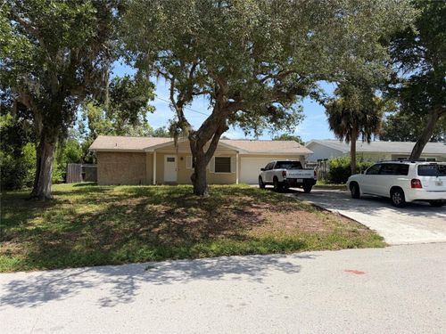 1501 Indiana Ave, Palm Harbor, FL, 34683-4116 | Card Image
