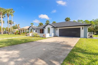 6178 Knotty Pine Court, House other with 3 bedrooms, 2 bathrooms and null parking in Port Orange FL | Image 2