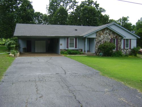 405 Fairway Dr, Horseshoe Bend, AR, 72512-2701 | Card Image