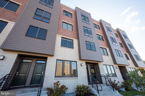 19-605 Lakeview Ct, KING OF PRUSSIA, PA, 19406-1542 | Card Image