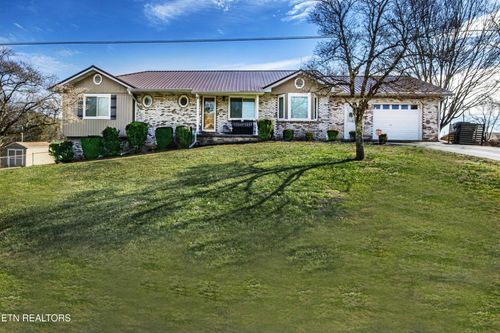 312 James Dr, Lenoir City, TN, 37772-6120 | Card Image