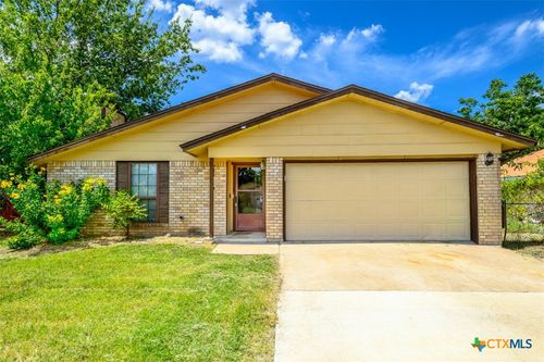 2001 Ruiz Dr, Killeen, TX, 76543-3150 | Card Image