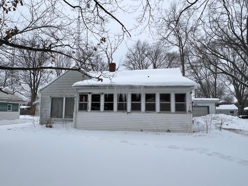 422 Paw Paw Avenue, Watervliet, MI, 49098 | Card Image