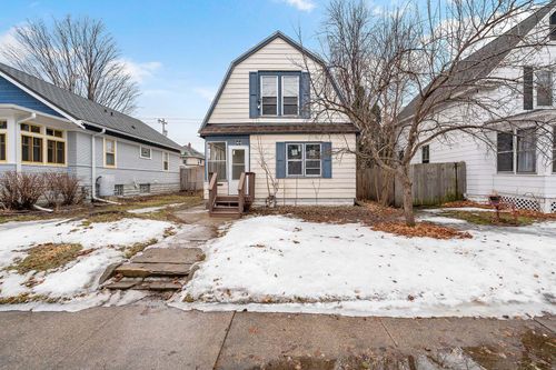 1484 Charles Ave, Saint Paul, MN, 55104-2403 | Card Image