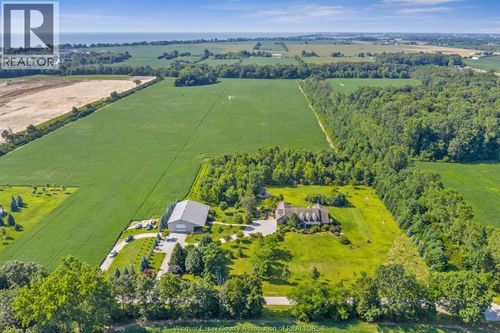 2310 Hickson Rd, Wheatley, ON, N0P2P0 | Card Image