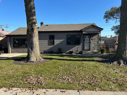 7807 Parkside Ave, Burbank, IL, 60459-1327 | Card Image