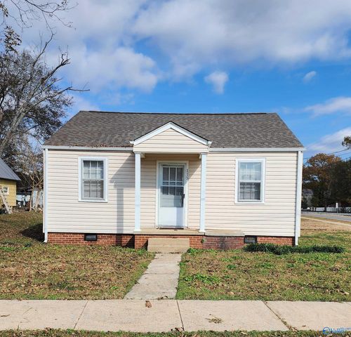 115 Maple St, Woodville, AL, 35776-6569 | Card Image