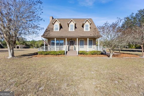 201 Colonial Way, Folkston, GA, 31537-6717 | Card Image