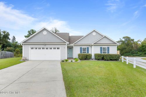 310 Dillard Ln, Richlands, NC, 28574-8452 | Card Image