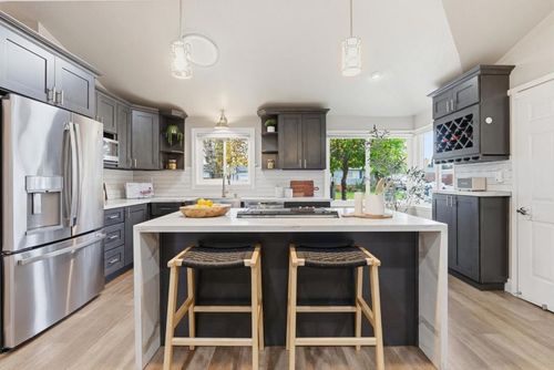 3991 Mulberry Dr, Concord, CA, 94519-1216 | Card Image