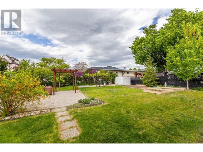 13018 Armstrong Ave, House other with 4 bedrooms, 3 bathrooms and 4 parking in Summerland BC | Image 36